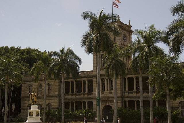 Ali'iolani